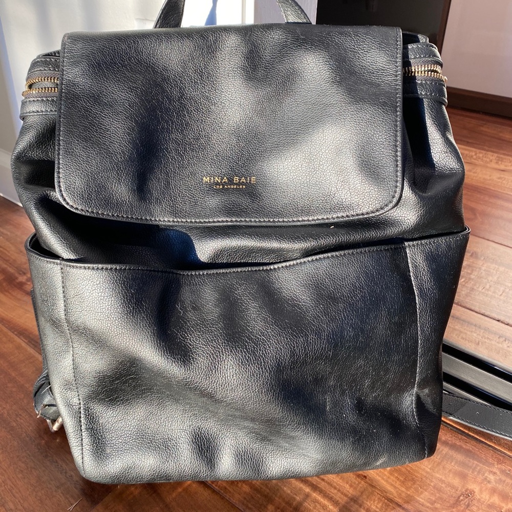 Mina Baie Full Kinney Vegan Leather